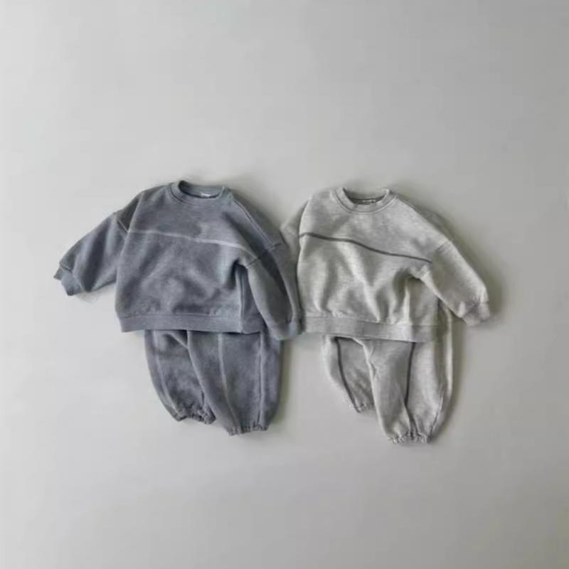 Running Gear For Kids - 男の子と女の子のための綿のスウェットシャツとパンツのスーツ,シンプルなスポーツセット,無地,カジュアル,用途の広い,秋,新しい,2個,2022