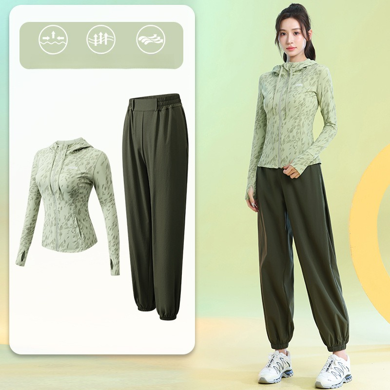 女性用ランニングスーツ長袖花柄ジップパーカージョガーパンツ速 - Running Gear For のレビューと価格