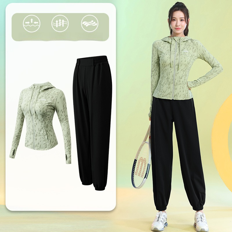 女性用ランニングスーツ長袖花柄ジップパーカージョガーパンツ速 - Running Gear For のレビューと価格